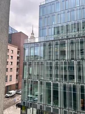 Budynek, w którym mieści się apartament