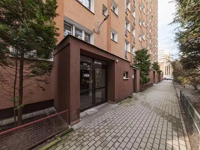 Budynek, w którym mieści się apartament