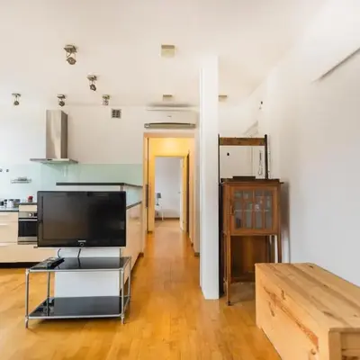 Spacious flat in the Old town.