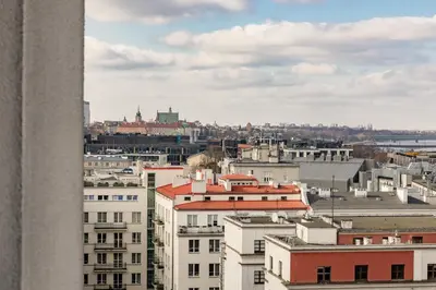 Widok na miasto Warszawa z tego apartamentu