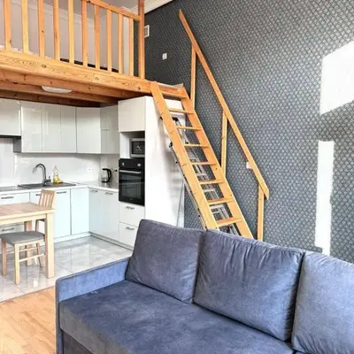 Stylish Apartment In The Centre -by HIK Apartments