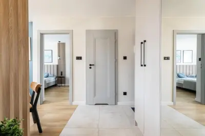 Łóżko lub łóżka w pokoju w obiekcie Blue Matcha Premium Apartment Okopowa