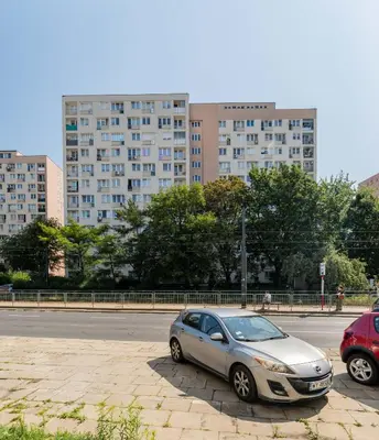 Budynek, w którym mieści się apartament