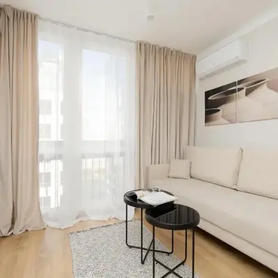 Pereca Klimatyzowany Apartament w Centrum Warszawy z Darmowym Parkingiem by Noclegi Renters
