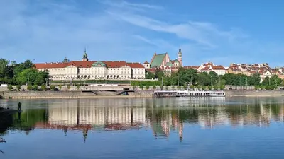 Widok na rzekę nieopodal tego apartamentu