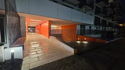 Budynek, w którym mieści się apartament