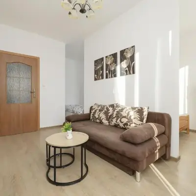 Cozy & Comfortable Apartment Grodeckiego by Noclegi Renters