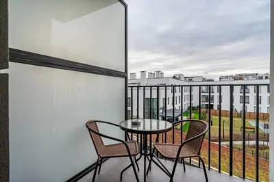 Balkon lub taras w obiekcie Złoty Potok Chic Studio by BookingHost