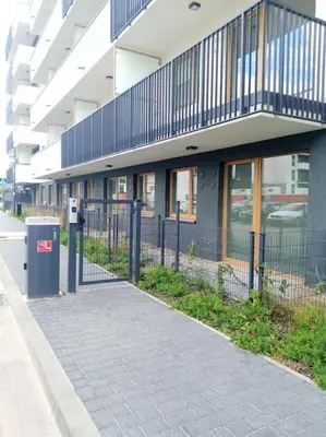 Budynek, w którym mieści się apartament
