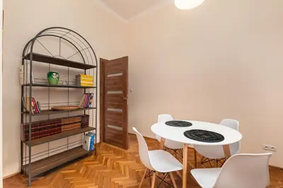 Kuchnia lub aneks kuchenny w obiekcie Marszałkowska 24/26 by Homeprime