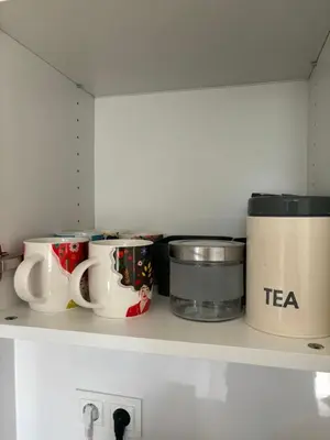 Zestaw do parzenia kawy i herbaty w obiekcie Olo Apartment