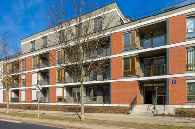 Budynek, w którym mieści się apartament