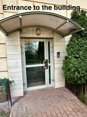 Fasada lub wejście do obiektu Millennium Skorosze Mango