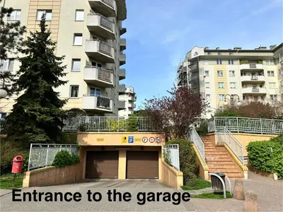 Budynek, w którym mieści się apartament