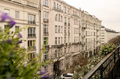 Budynek, w którym mieści się apartament