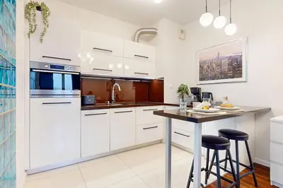 Kuchnia lub aneks kuchenny w obiekcie Grapefruit Apartment Ursus Balcony&Parking