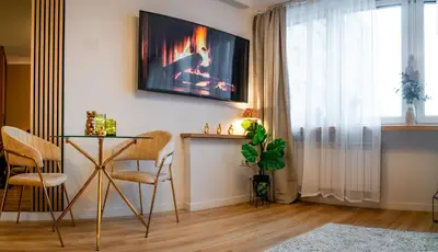 Telewizja i/lub zestaw kina domowego w obiekcie Atlas Design Apartment 2X