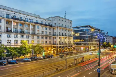 Widok na miasto Warszawa z tego apartamentu