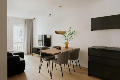 Telewizja i/lub zestaw kina domowego w obiekcie I LOVE WARSAW apartments