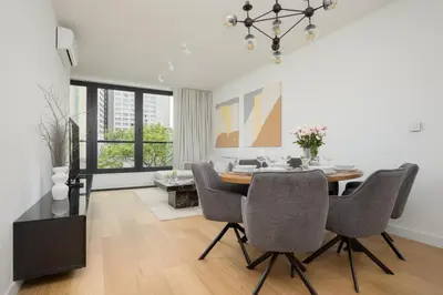 Część wypoczynkowa w obiekcie Luxurious and Modern Apartments in Warsaw City Center with Parking by Renters Prestige