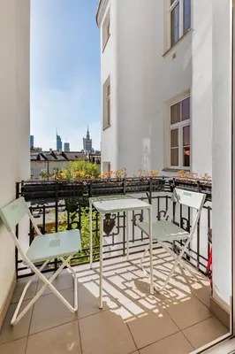 Balkon lub taras w obiekcie Nowy Świat 28 by Homeprime
