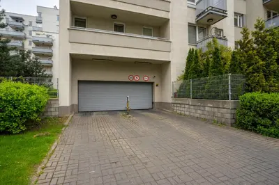Budynek, w którym mieści się apartament