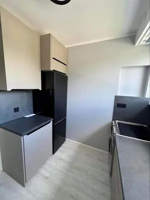 Kuchnia lub aneks kuchenny w obiekcie Sunny 3-room Appartement, Near National Stadium