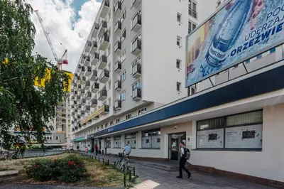 Budynek, w którym mieści się apartament