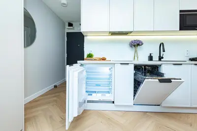 Plan piętra w obiekcie Batorego Grey - Stacja Metra 300m