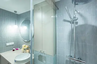 Plan piętra w obiekcie Batorego Grey - Stacja Metra 300m