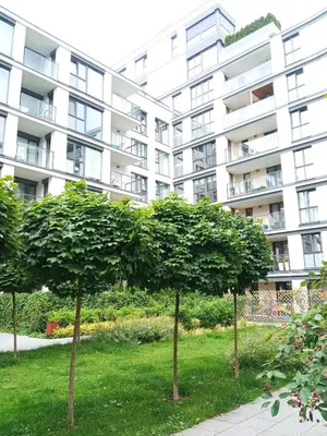 Ogród w obiekcie Airport Apartament Bokserska