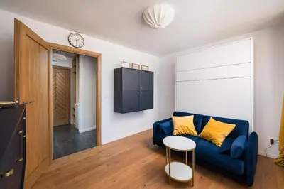 Część wypoczynkowa w obiekcie Wspólna City View Studio by BookingHost