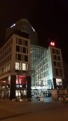 Budynek, w którym mieści się apartament