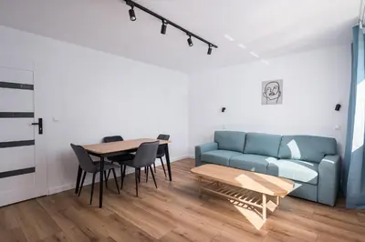 Część wypoczynkowa w obiekcie Ochota Comfort Apartment by BookingHost
