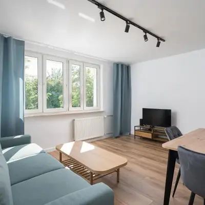 Ochota Comfort Apartment by BookingHost