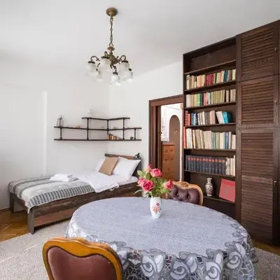 Plac Konstytucji Homely Studio by BookingHost