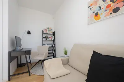 Część wypoczynkowa w obiekcie Luxury Three Bedroom Apartment with Parking & Balcony in Mokotów by Renters Prestige