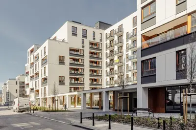 Budynek, w którym mieści się apartament