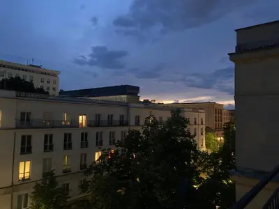Budynek, w którym mieści się apartament