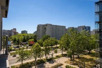 Budynek, w którym mieści się apartament