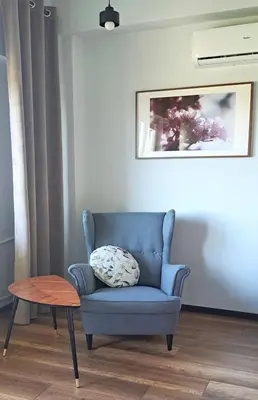 Część wypoczynkowa w obiekcie Falcon Apartment 5 Metro SGH