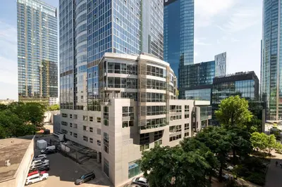 Budynek, w którym mieści się apartament