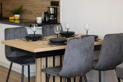 Napoje w obiekcie Nowoczesny Apartament z Parkingiem Warszawa Mokotów by Noclegi Renters