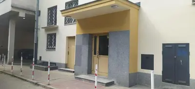 Budynek, w którym mieści się apartament
