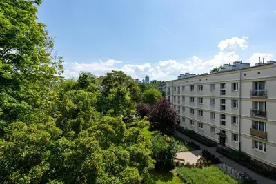 Budynek, w którym mieści się apartament