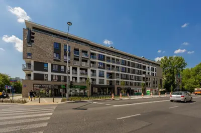 Budynek, w którym mieści się apartament