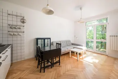 Kuchnia lub aneks kuchenny w obiekcie Nowa Praga Comfort Apartment by BookingHost