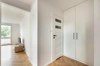 Plan piętra w obiekcie Nowa Praga Standard Apartment by BookingHost