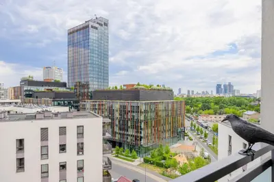 Widok na miasto Warszawa z tego apartamentu