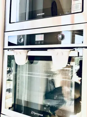 Kuchnia lub aneks kuchenny w obiekcie Nowoczesny apartament na Pradze